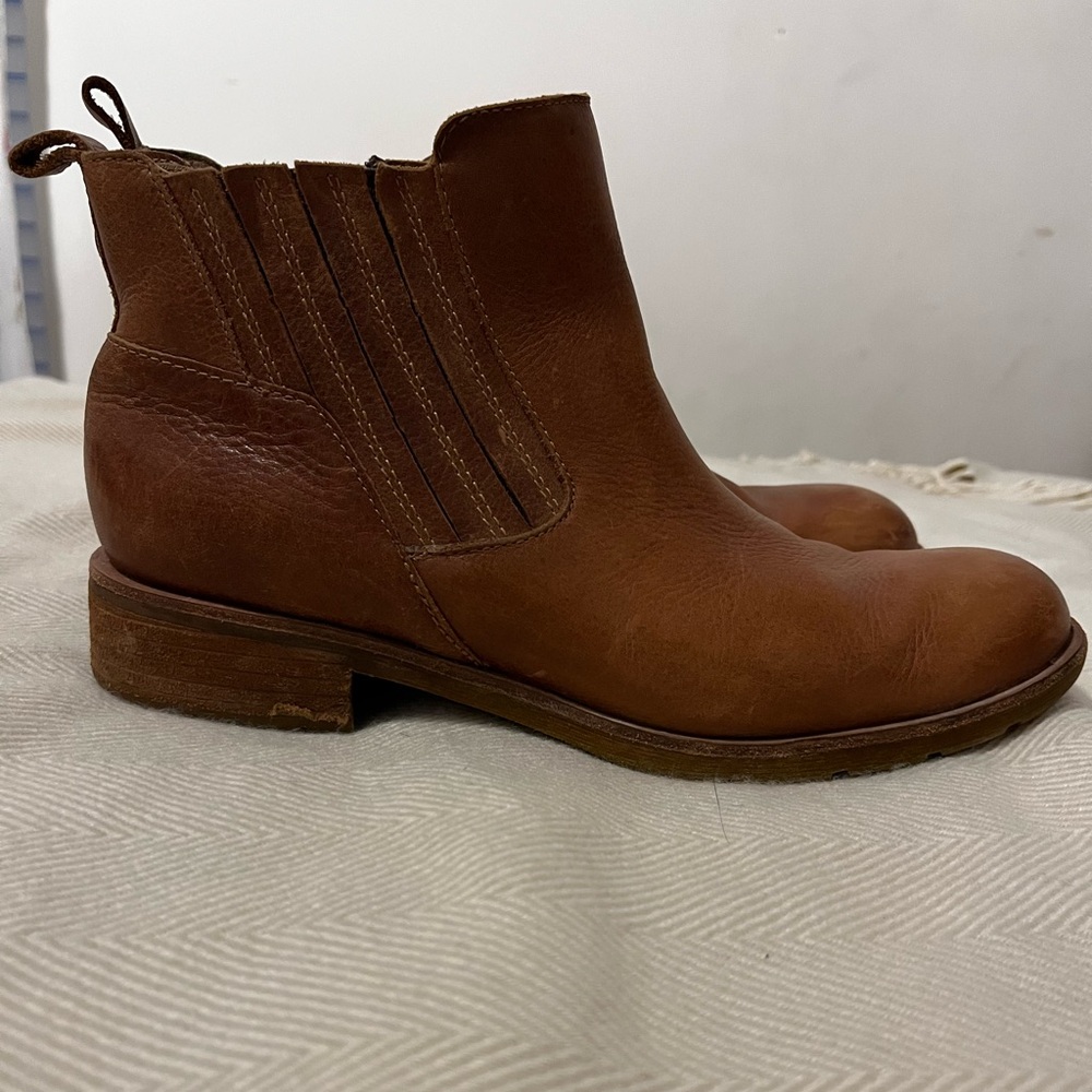 Sofft Bellis Distressed Waterproof Brown Leather  Comfort Ankle Boots Sz 10 M